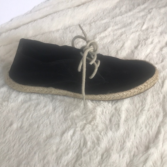“STEVE MADDEN” Velvet Lace Up Ladies Espadrilles . - Picture 3 of 16